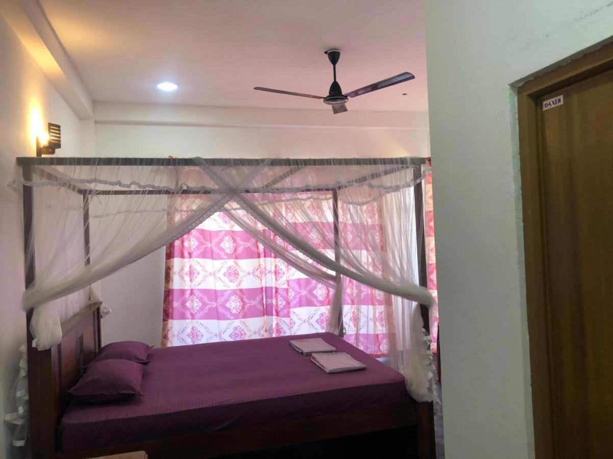 Sunray Rest - Beach View Homestay Mirissa Luaran gambar