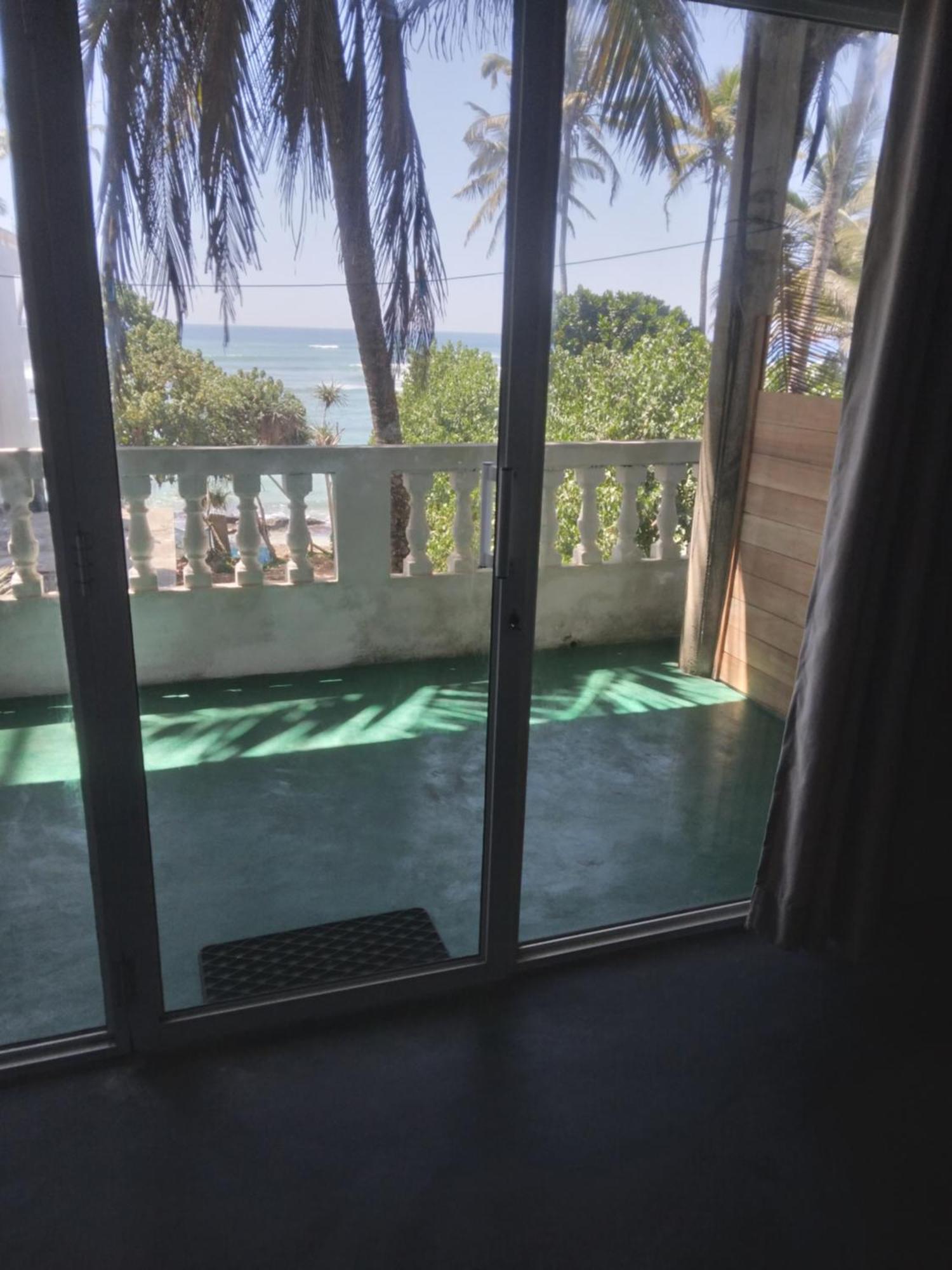 Sunray Rest - Beach View Homestay Mirissa Luaran gambar