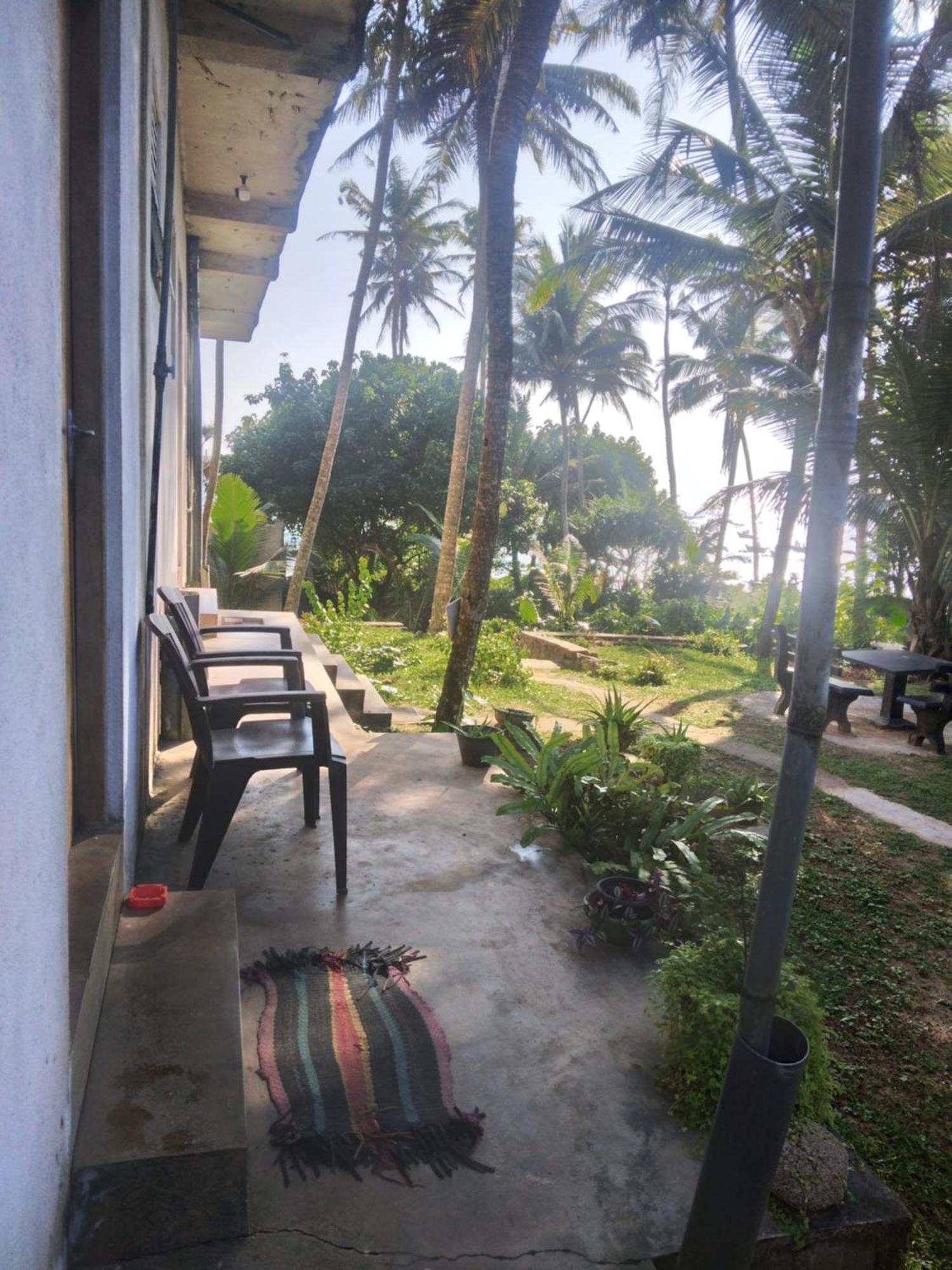 Sunray Rest - Beach View Homestay Mirissa Luaran gambar