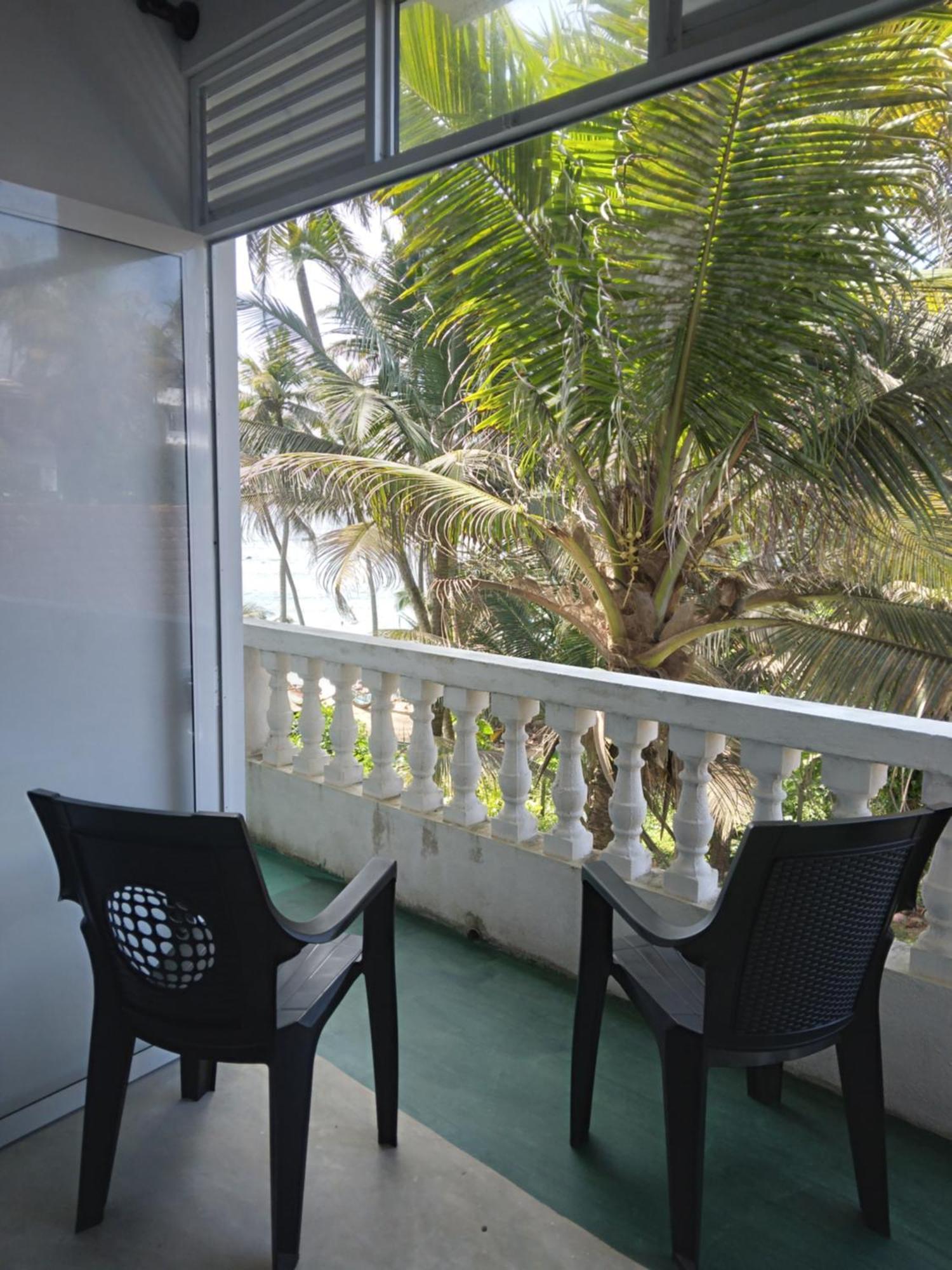 Sunray Rest - Beach View Homestay Mirissa Luaran gambar