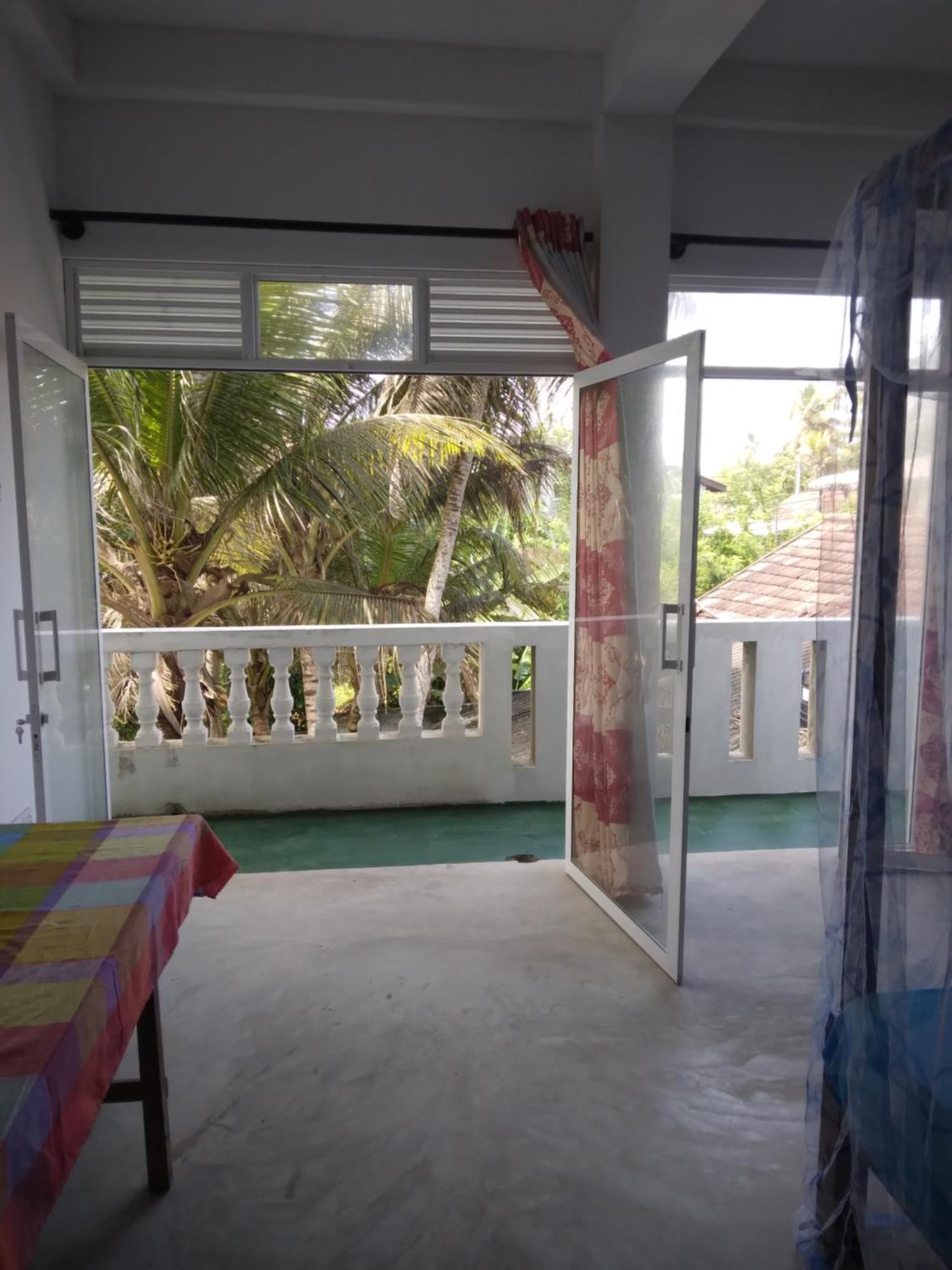 Sunray Rest - Beach View Homestay Mirissa Luaran gambar
