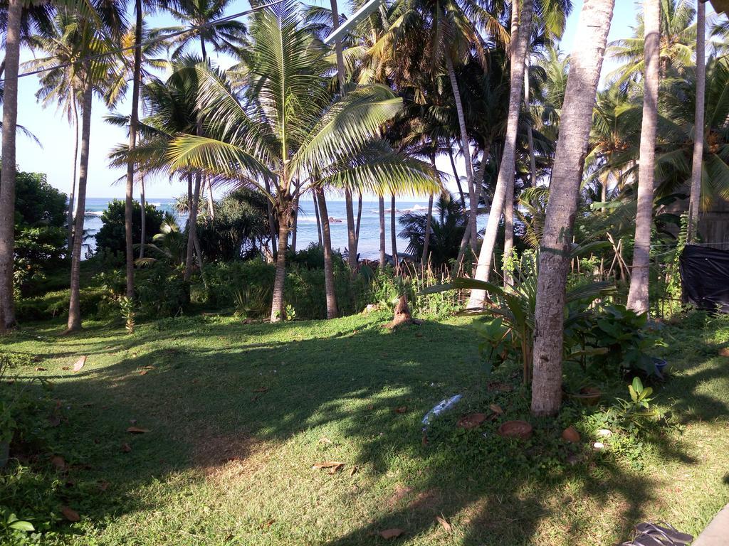 Sunray Rest - Beach View Homestay Mirissa Luaran gambar