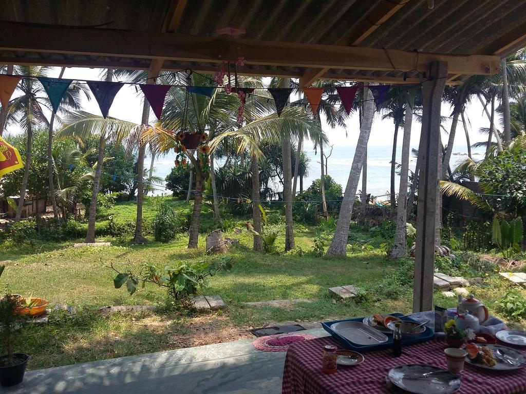 Sunray Rest - Beach View Homestay Mirissa Luaran gambar