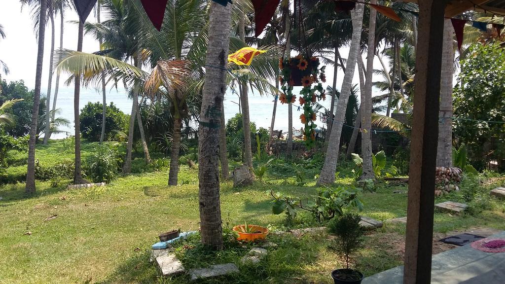 Sunray Rest - Beach View Homestay Mirissa Luaran gambar