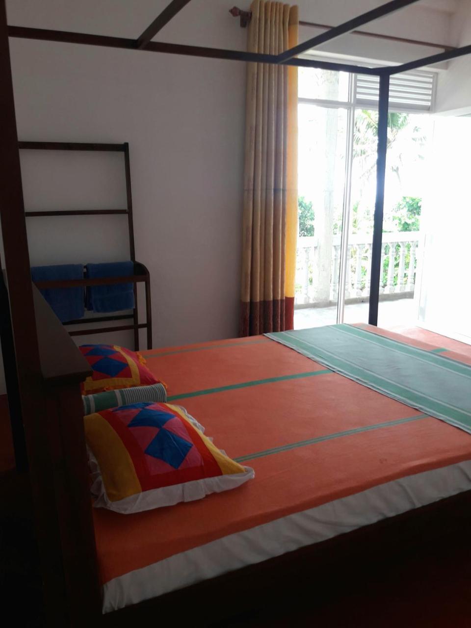 Sunray Rest - Beach View Homestay Mirissa Luaran gambar