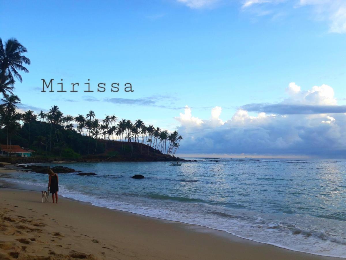 Sunray Rest - Beach View Homestay Mirissa Luaran gambar
